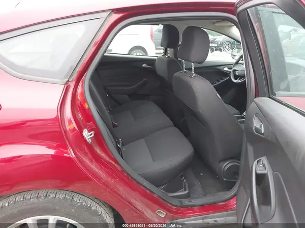 1FADP3K22HL245069 2017 FORD FOCUS - Image 8