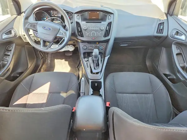 1FADP3K22HL246786 2017 FORD FOCUS - Image 8