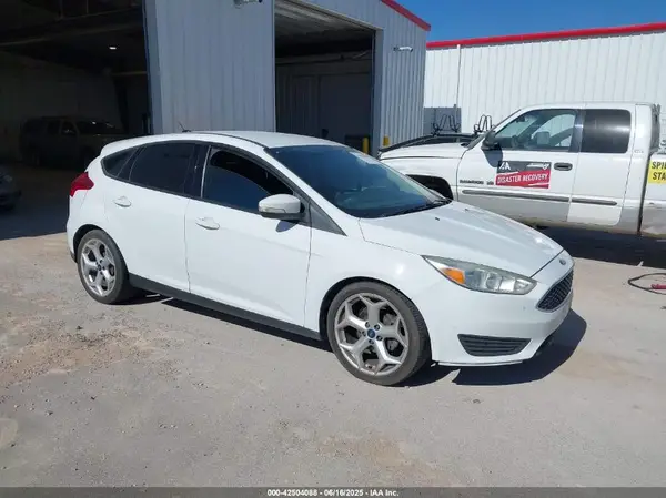 1FADP3K22HL259179 2017 FORD FOCUS - Image 1