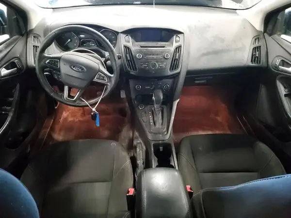 1FADP3K22HL260977 2017 FORD FOCUS - Image 8