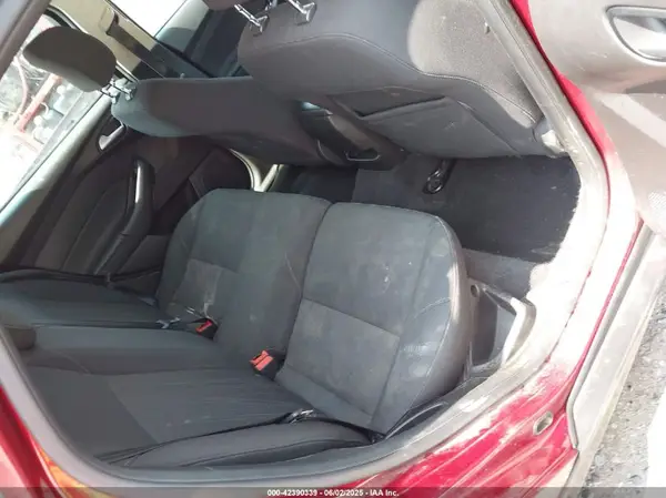 1FADP3K22HL262258 2017 FORD FOCUS - Image 8