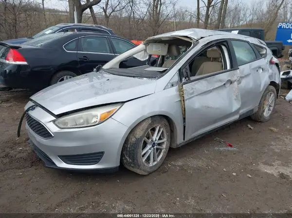 1FADP3K22HL264365 2017 FORD FOCUS - Image 2
