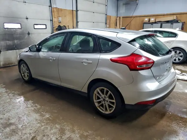 1FADP3K22HL267198 2017 FORD FOCUS - Image 2
