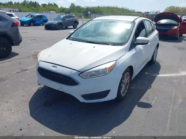 1FADP3K22HL278766 2017 FORD FOCUS - Image 2