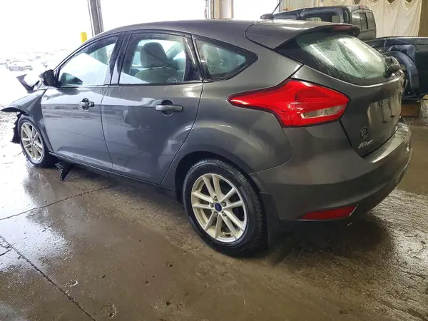 1FADP3K22HL281635 2017 FORD FOCUS - Image 2