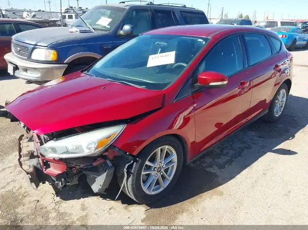 1FADP3K22HL282736 2017 FORD FOCUS - Image 2