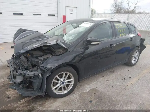 1FADP3K22HL282882 2017 FORD FOCUS - Image 2