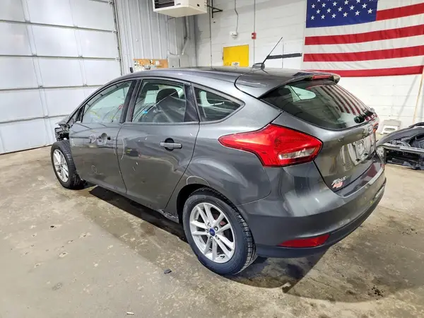 1FADP3K22HL286267 2017 FORD FOCUS - Image 2