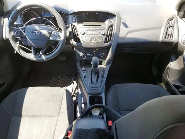 1FADP3K22HL286754 2017 FORD FOCUS - Image 8