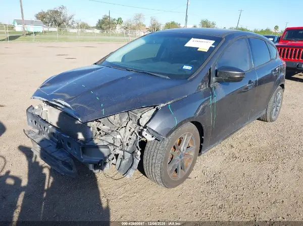 1FADP3K22HL291002 2017 FORD FOCUS - Image 2