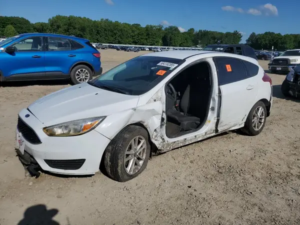 1FADP3K22HL294207 2017 FORD FOCUS - Image 1