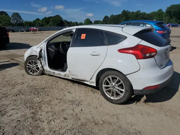 1FADP3K22HL294207 2017 FORD FOCUS - Image 2