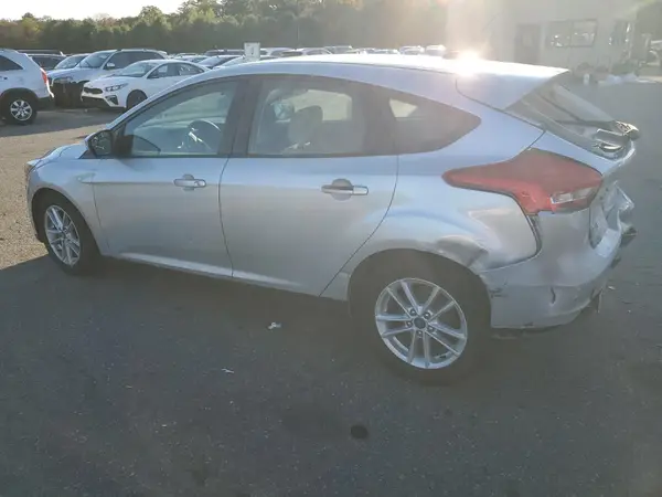 1FADP3K22HL301222 2017 FORD FOCUS - Image 2