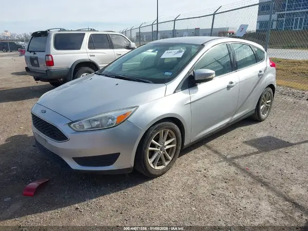 1FADP3K22HL303360 2017 FORD FOCUS - Image 2