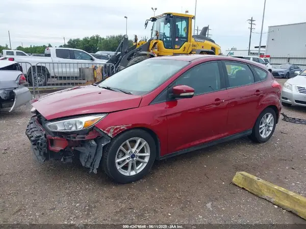 1FADP3K22HL327285 2017 FORD FOCUS - Image 2