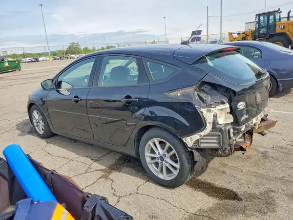 1FADP3K22HL340425 2017 FORD FOCUS - Image 2