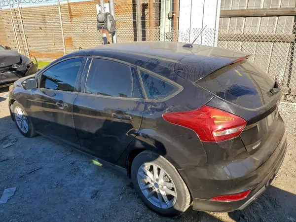 1FADP3K22HL343762 2017 FORD FOCUS - Image 2