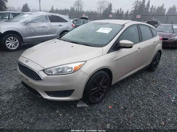 1FADP3K22HL344667 2017 FORD FOCUS - Image 2