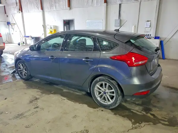 1FADP3K22HL346421 2017 FORD FOCUS - Image 2