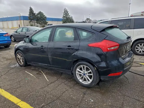1FADP3K22JL207833 2018 FORD FOCUS - Image 2