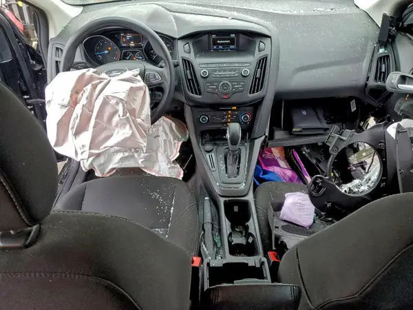 1FADP3K22JL207833 2018 FORD FOCUS - Image 8