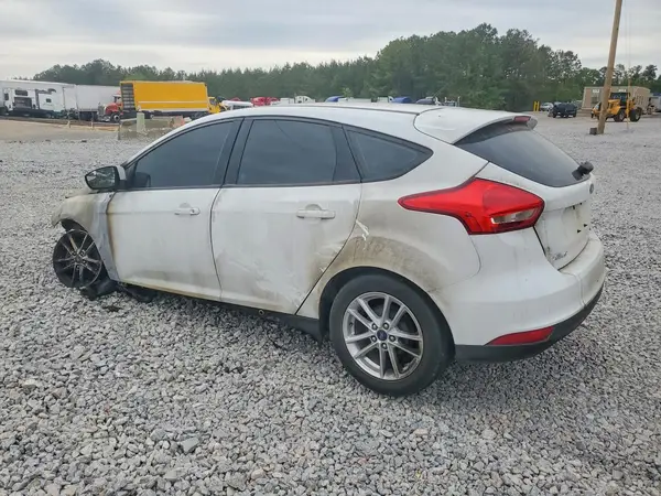 1FADP3K22JL226639 2018 FORD FOCUS - Image 2