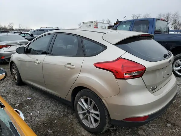 1FADP3K22JL227399 2018 FORD FOCUS - Image 2