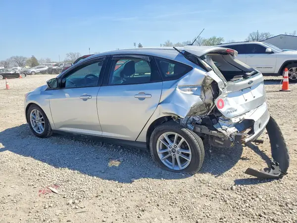 1FADP3K22JL234322 2018 FORD FOCUS - Image 2