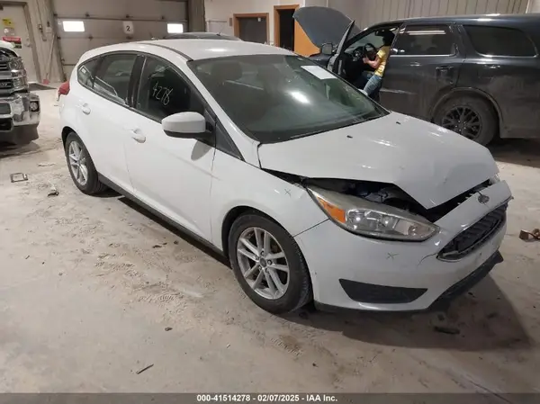 1FADP3K22JL236944 2018 FORD FOCUS - Image 1
