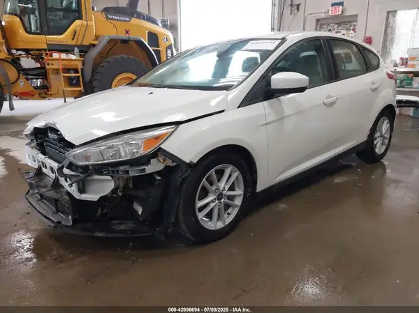 1FADP3K22JL237026 2018 FORD FOCUS - Image 2