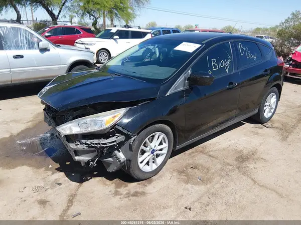 1FADP3K22JL244848 2018 FORD FOCUS - Image 2