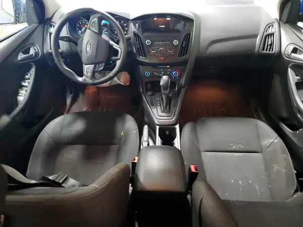 1FADP3K22JL257194 2018 FORD FOCUS - Image 8