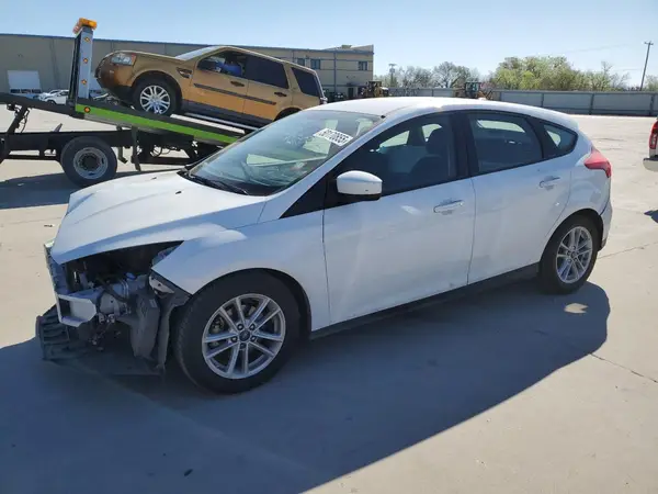 1FADP3K22JL262492 2018 FORD FOCUS - Image 1