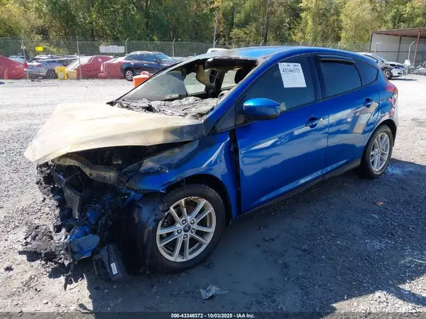 1FADP3K22JL267742 2018 FORD FOCUS - Image 2