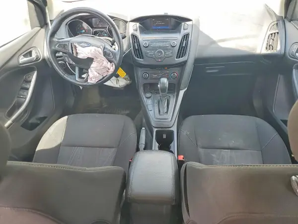 1FADP3K22JL267966 2018 FORD FOCUS - Image 8