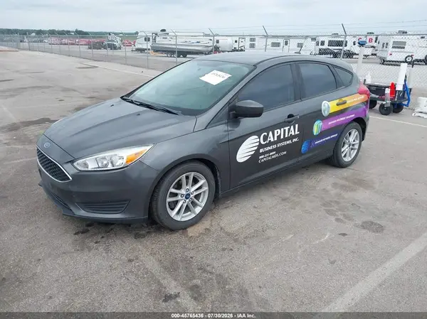 1FADP3K22JL270155 2018 FORD FOCUS - Image 2