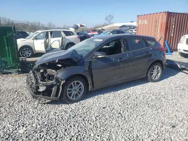 1FADP3K22JL274383 2018 FORD FOCUS - Image 1