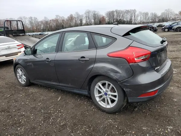 1FADP3K22JL276389 2018 FORD FOCUS - Image 2
