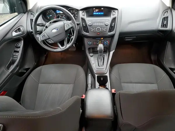 1FADP3K22JL276389 2018 FORD FOCUS - Image 8
