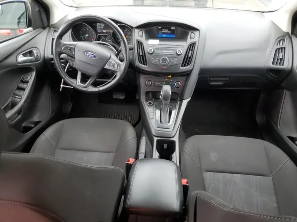 1FADP3K22JL304806 2018 FORD FOCUS - Image 8