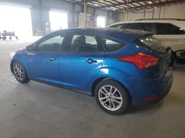 1FADP3K22JL308709 2018 FORD FOCUS - Image 2