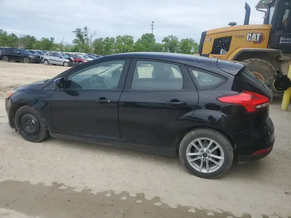 1FADP3K22JL311996 2018 FORD FOCUS - Image 2