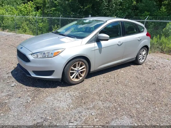 1FADP3K22JL315191 2018 FORD FOCUS - Image 2