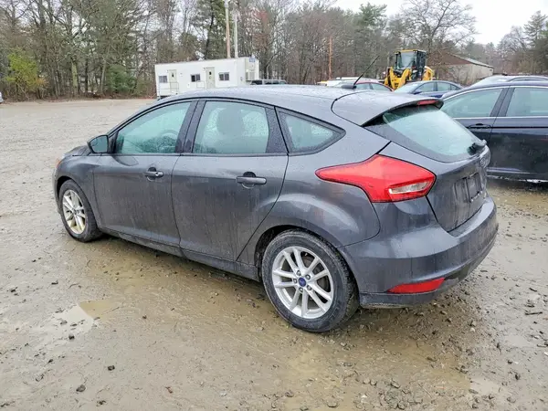1FADP3K22JL315546 2018 FORD FOCUS - Image 2