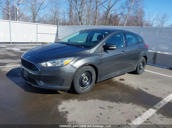 1FADP3K22JL317488 2018 FORD FOCUS - Image 2