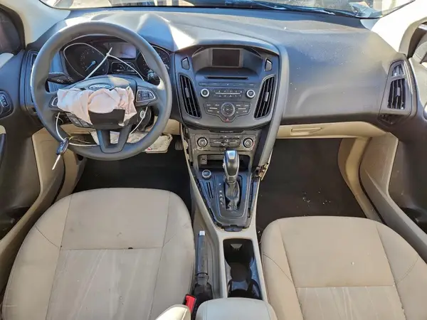 1FADP3K23GL212452 2016 FORD FOCUS - Image 8