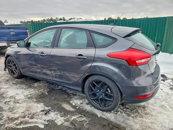 1FADP3K23GL235911 2016 FORD FOCUS - Image 2