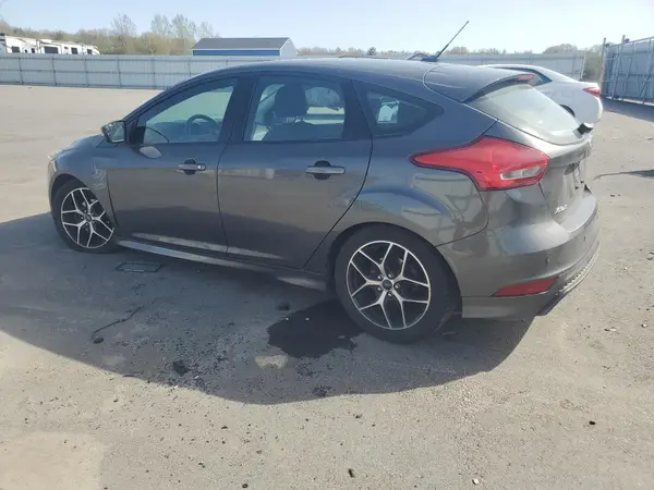 1FADP3K23GL236203 2016 FORD FOCUS - Image 2