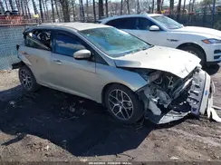 1FADP3K23GL245211 2016 FORD FOCUS