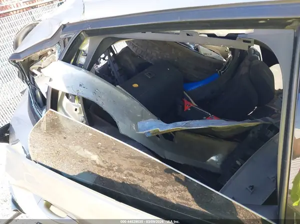 1FADP3K23GL245211 2016 FORD FOCUS - Image 8
